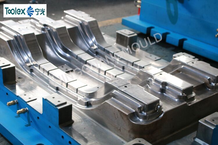GMT mold